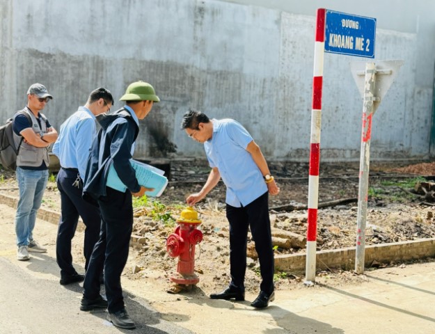 Kiểm tra thi công và công tác chuẩn bị đảm bảo cấp nước địa bàn huyện Thạch Thất