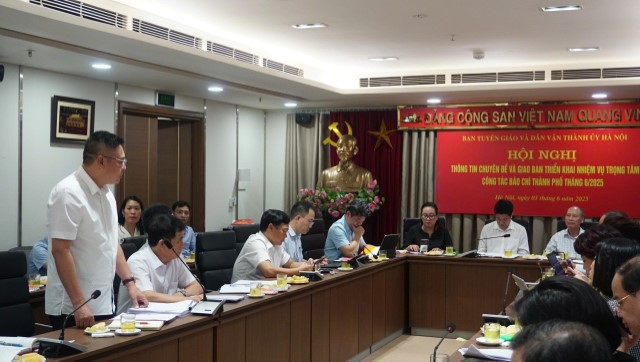 Họp báo thông tin chuyên đề về kế hoạch đảm bảo cung cấp nước sạch mùa hè năm 2025 trên địa bàn Thành phố Hà Nội