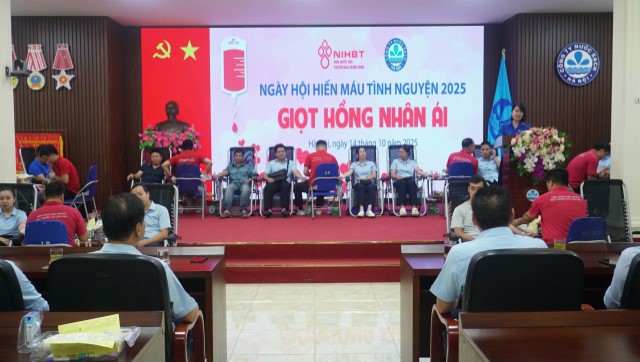 Công ty Nước sạch Hà Nội tổ chức Ngày hội Hiến máu tình nguyện năm 2025 lan tỏa nghĩa cử cao đẹp